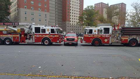 Jobs in FDNY Battalion 43, Engine 245 & Ladder 161 - reviews