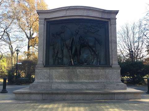 Jobs in Lafayette Memorial - reviews