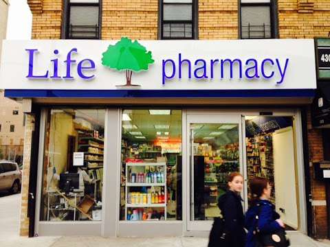 Jobs in Life Pharmacy - reviews